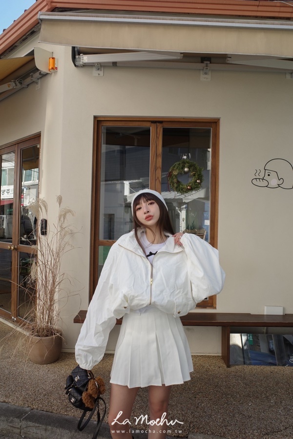 尼龍抽繩澎袖外套